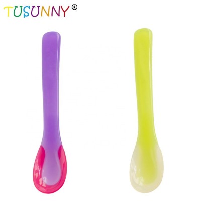 newborn Baby Feeding Spoons Color plastic Spoon